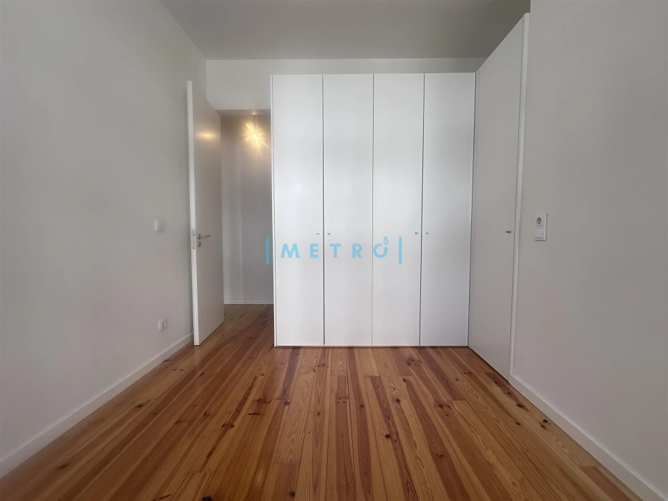 Apartamento T2 para Venda em Bonfim Foto 12