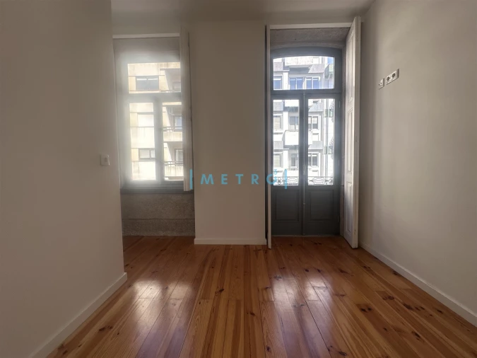 Apartamento T2 para Venda em Bonfim Foto 10