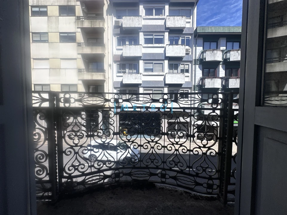 Apartamento T2 para Venda em Bonfim Foto 11