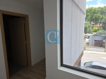 Apartamento T1 para Venda em Paranhos