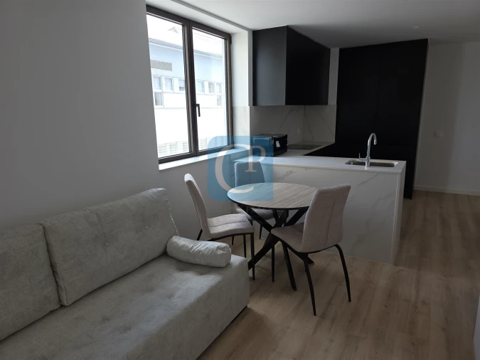 Apartamento T1 para Venda em Paranhos Foto 7
