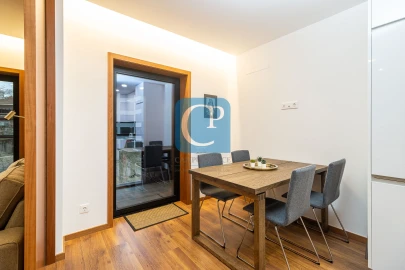 Apartamento T1 para Arrendamento em Paranhos