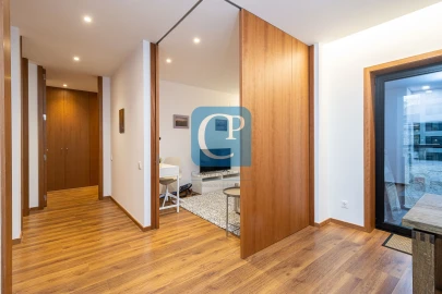 Apartamento T1 para Arrendamento em Paranhos