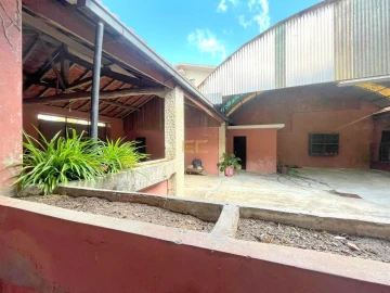 Moradia T4 para Venda em Cadima