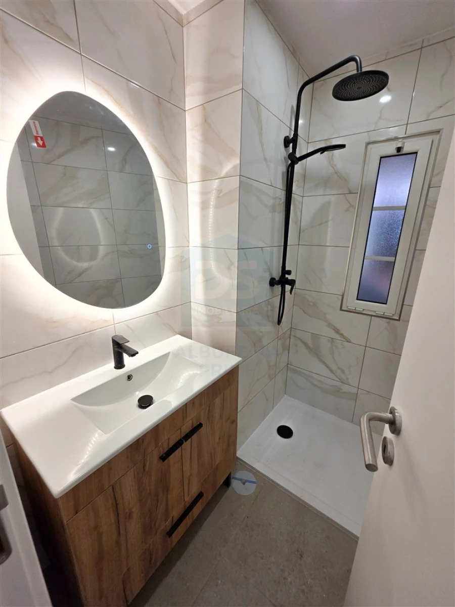 Apartamento T1 para Venda em Albufeira e Olhos de Água Foto 7