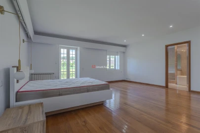 Quinta T7 para Venda em Negreiros e Chavão