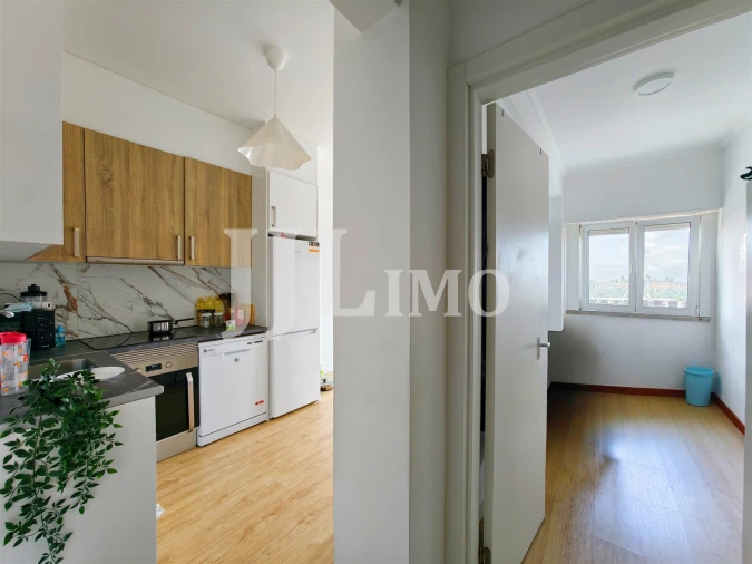 Apartamento T2 para Venda em Sacavém e Prior Velho Foto 15