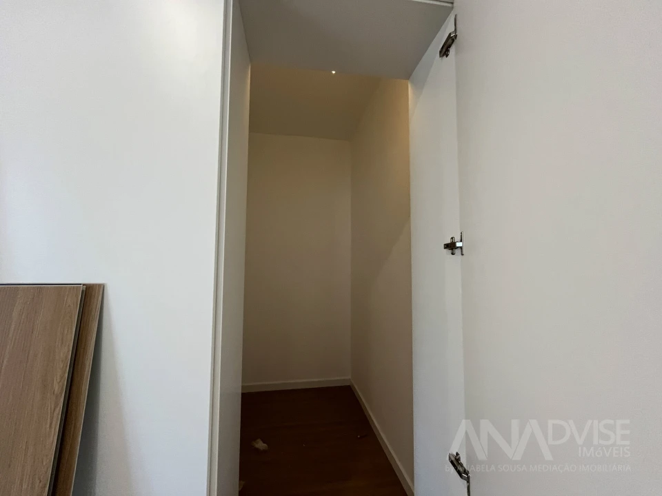 Apartamento T3 para Venda em Viseu Foto 7