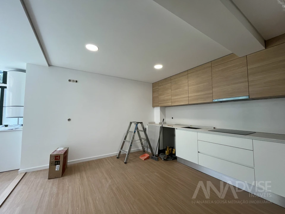 Apartamento T3 para Venda em Viseu Foto 2