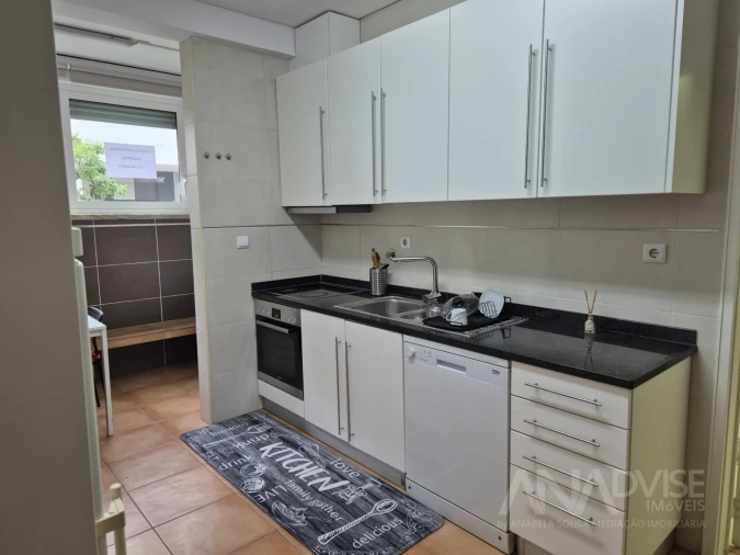 Apartamento T4 para Arrendamento em Viseu Foto 2