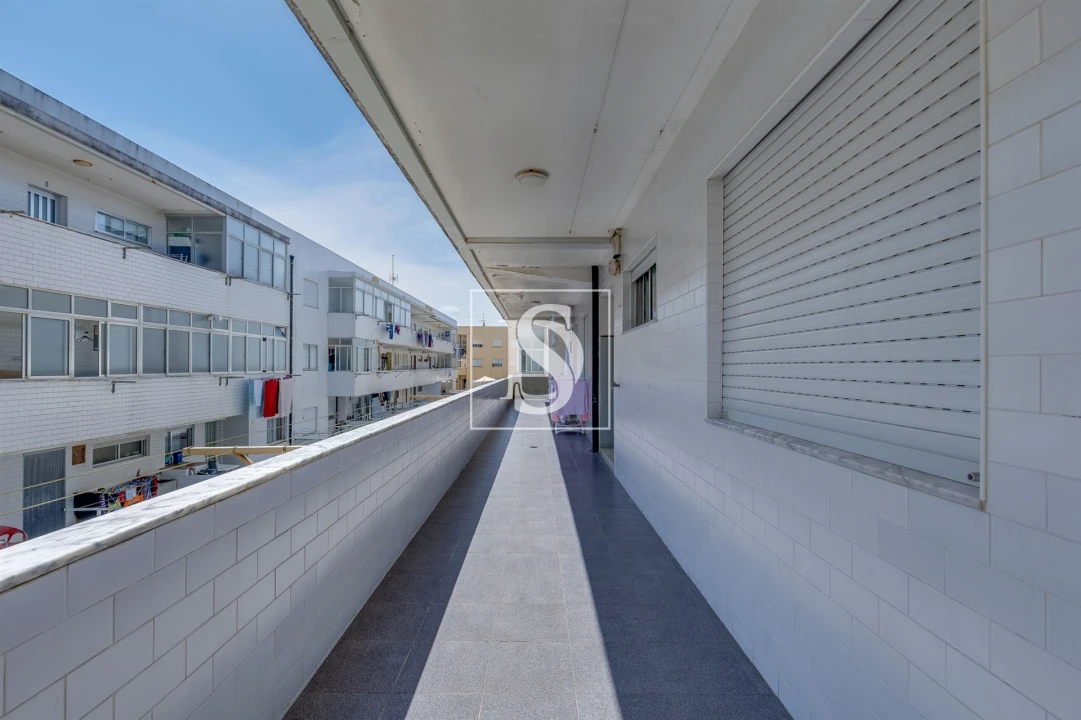 Apartamento T1 para Venda em Vila do Conde Foto 32