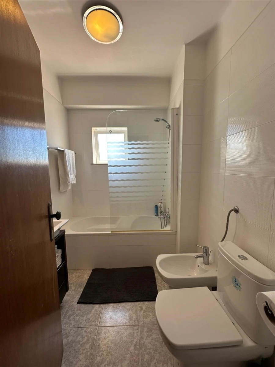 Apartamento T2 para Venda em Tavira (Santa Maria e Santiago) Foto 12