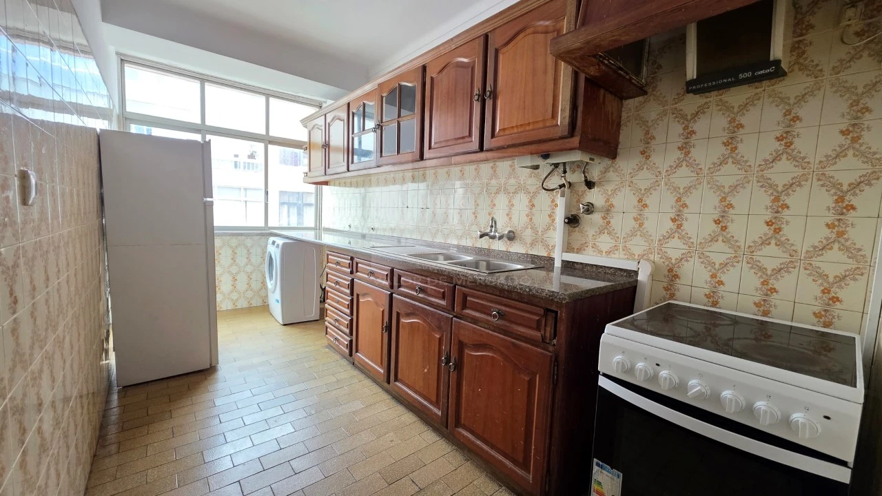 Apartamento T2 para Venda em Cacém e São Marcos Foto 23
