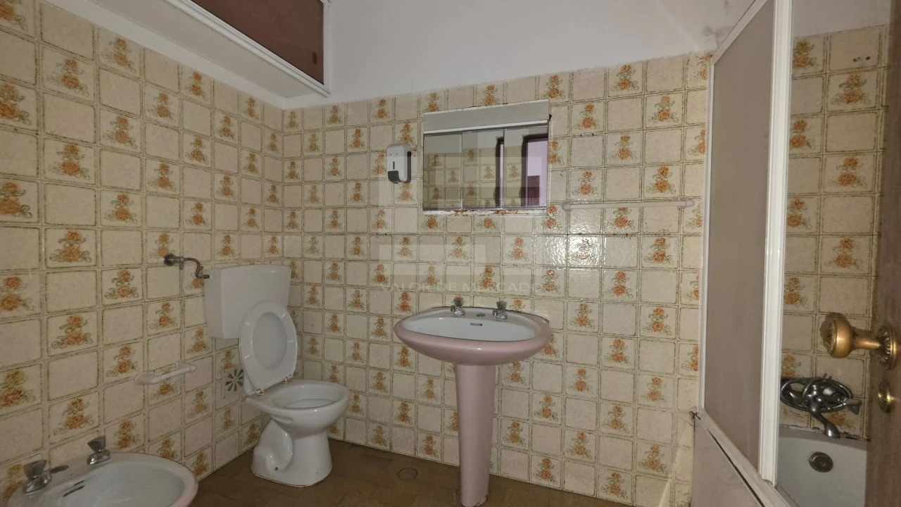 Apartamento T2 para Venda em Cacém e São Marcos Foto 27