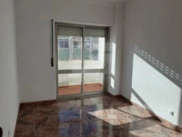 Apartamento T2 para Venda em Cacém e São Marcos