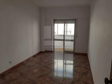 Apartamento T2 para Venda em Cacém e São Marcos