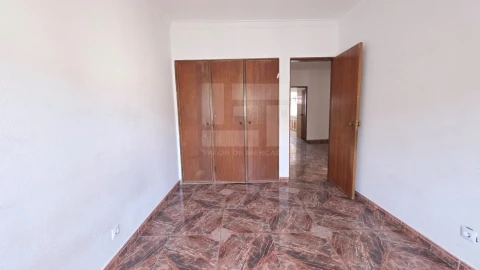 Apartamento T2 para Venda em Cacém e São Marcos