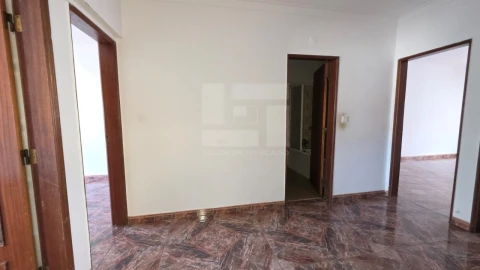 Apartamento T2 para Venda em Cacém e São Marcos