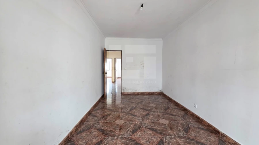 Apartamento T2 para Venda em Cacém e São Marcos Foto 14