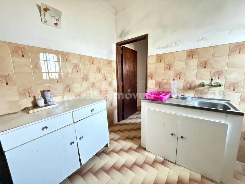 Moradia T2 para Venda em Vila Nova da Barquinha Foto 9