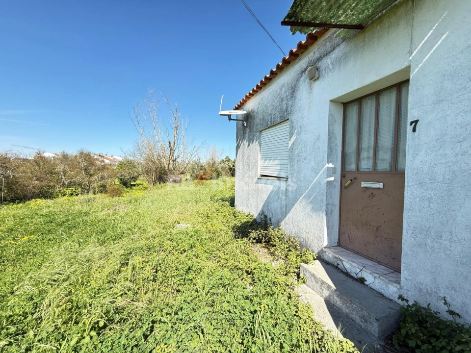 Moradia T2 para Venda em Vila Nova da Barquinha Foto 17