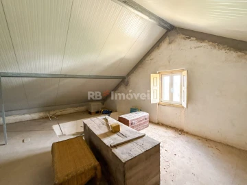 Moradia T3 para Venda em São Facundo e Vale das Mós