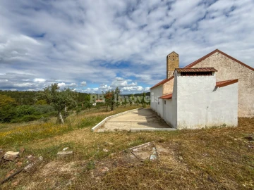 Moradia T3 para Venda em São Facundo e Vale das Mós