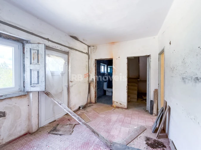 Moradia T3 para Venda em São Facundo e Vale das Mós Foto 19