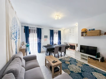 Apartamento T3 para Venda em Marvila, Ribeira Santarém, São Salvador, São Nicolau