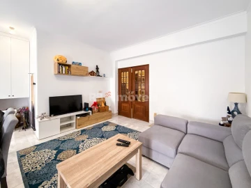 Apartamento T3 para Venda em Marvila, Ribeira Santarém, São Salvador, São Nicolau