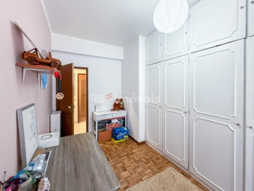 Apartamento T3 para Venda em Marvila, Ribeira Santarém, São Salvador, São Nicolau