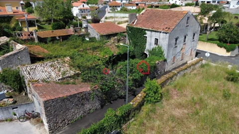 Moradia T5 para Venda em Regueira de Pontes