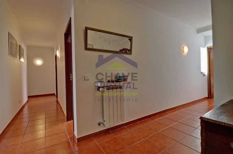 Apartamento T3 para Venda em Bombarral e Vale Covo Foto 14