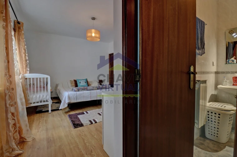 Apartamento T3 para Venda em Bombarral e Vale Covo Foto 18