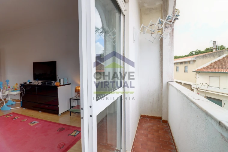 Apartamento T3 para Venda em Bombarral e Vale Covo Foto 5