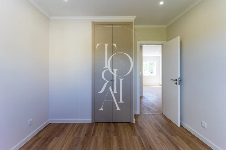 Apartamento T2 para Venda em Alcabideche Foto 17