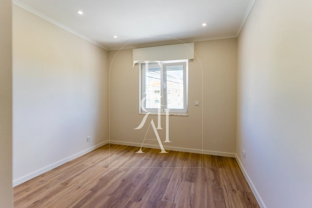 Apartamento T2 para Venda em Alcabideche Foto 19