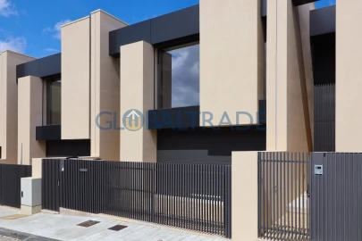 Moradia T3 para Venda em Fânzeres e São Pedro da Cova