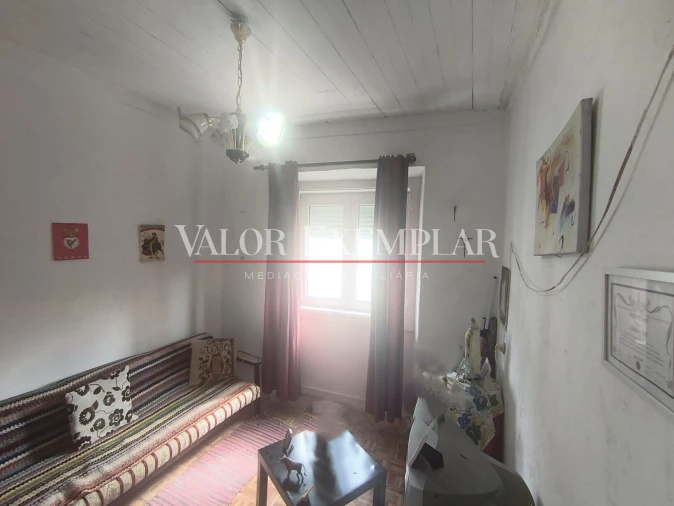 Apartamento T1 para Venda em Moita Foto 3