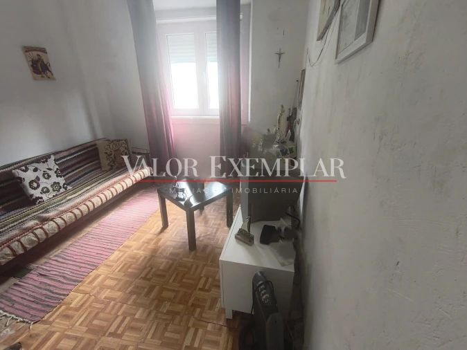 Apartamento T1 para Venda em Moita Foto 4