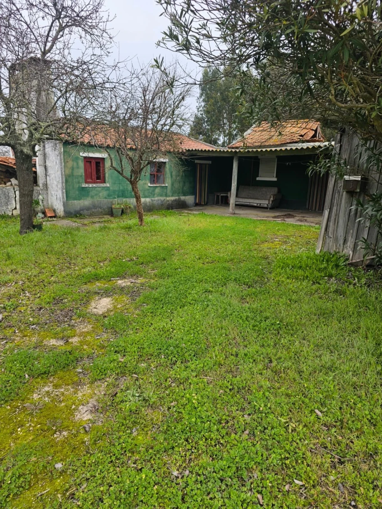 Moradia T0 para Venda em Fazendas de Almeirim Foto 1