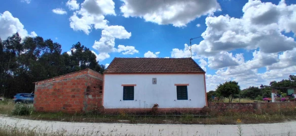 Moradia T2 para Venda em São Jose da Lamarosa
