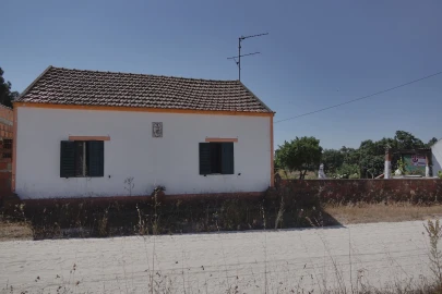 Moradia T2 para Venda em São Jose da Lamarosa