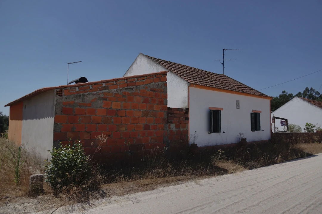 Moradia T2 para Venda em São Jose da Lamarosa Foto 2