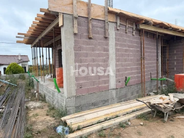 Moradia T4 para Venda em Souto da Carpalhosa e Ortigosa