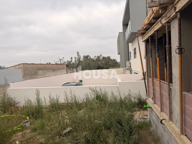 Moradia T4 para Venda em Souto da Carpalhosa e Ortigosa Foto 7