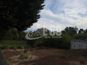 Terreno para Venda em Santa Maria da Feira, Travanca, Sanfins e Espargo
