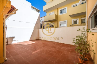 Apartamento T3 para Venda em Lagoa e Carvoeiro