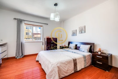 Apartamento T3 para Venda em Lagoa e Carvoeiro