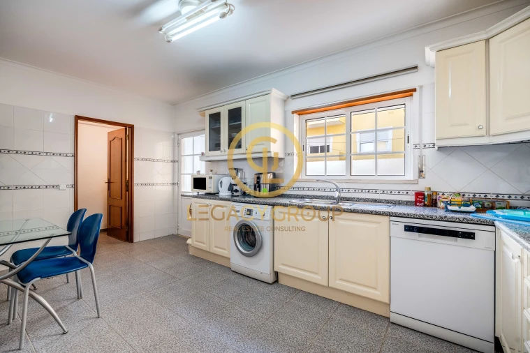 Apartamento T3 para Venda em Lagoa e Carvoeiro Foto 9